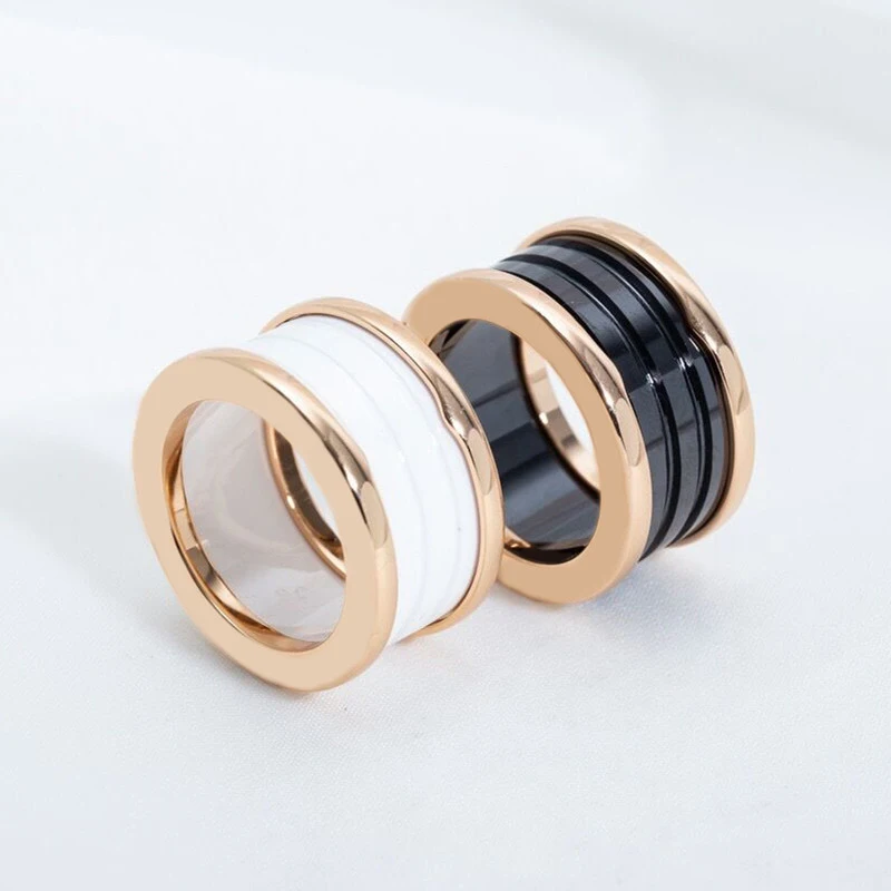 Classic Hot Selling 925 Sterling Silver Black and White Ceramic Ring for Women's Simple Fashion Brand Luxury Couple Jewelry