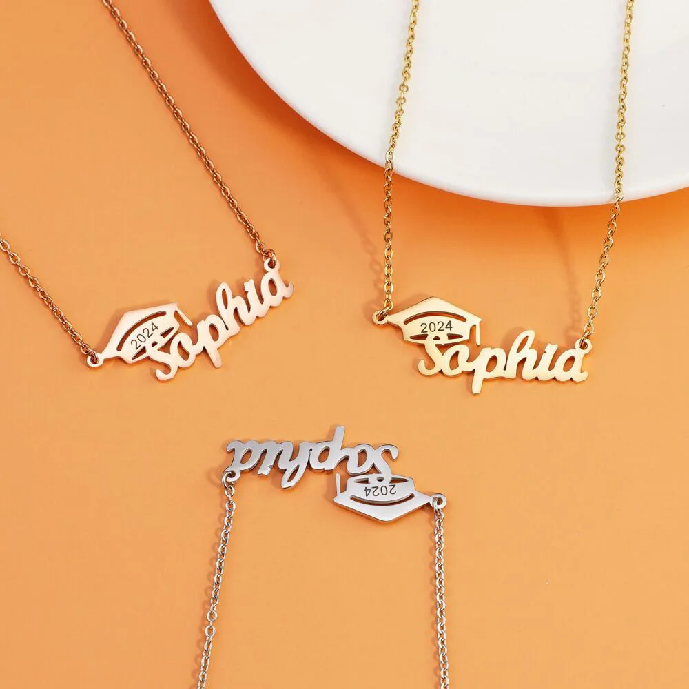 2024 Customised Titanium Steel Name Necklace Pendant Bachelor's Cap Graduation Cap College Student Graduation Memorial Gift