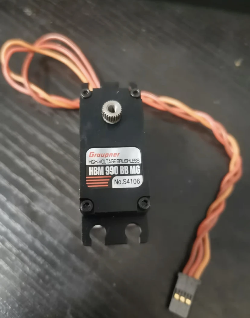 

Сервопривод бесщеточный HBM 990 BB MG Graupner S4106 Стандартный Алюминиевый сервопривод 0,028 s/40 10 кг 6-7,4 В HV (без ручки) для радиоуправляемых автомобилей и самолетов
