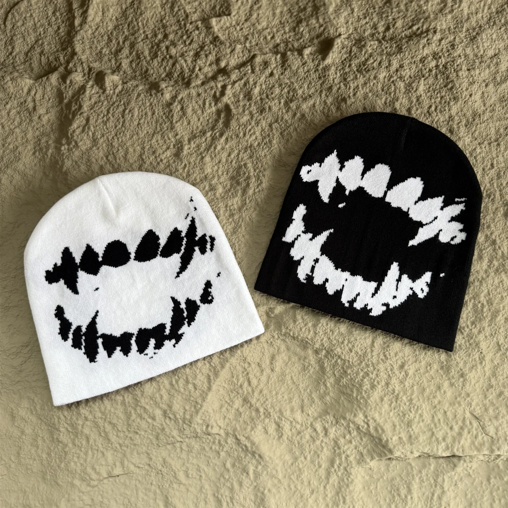 Unisex Fashionable High-Quality Cotton Knitted Beanie - Retro Streetwear Style