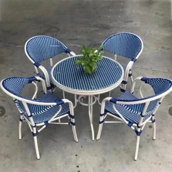 Set di mobili da giardino semplici Tavolo e sedia da esterno Set di tre pezzi Set di sala da pranzo francese per esterni Tavolo e sedia da giardino domestico 1