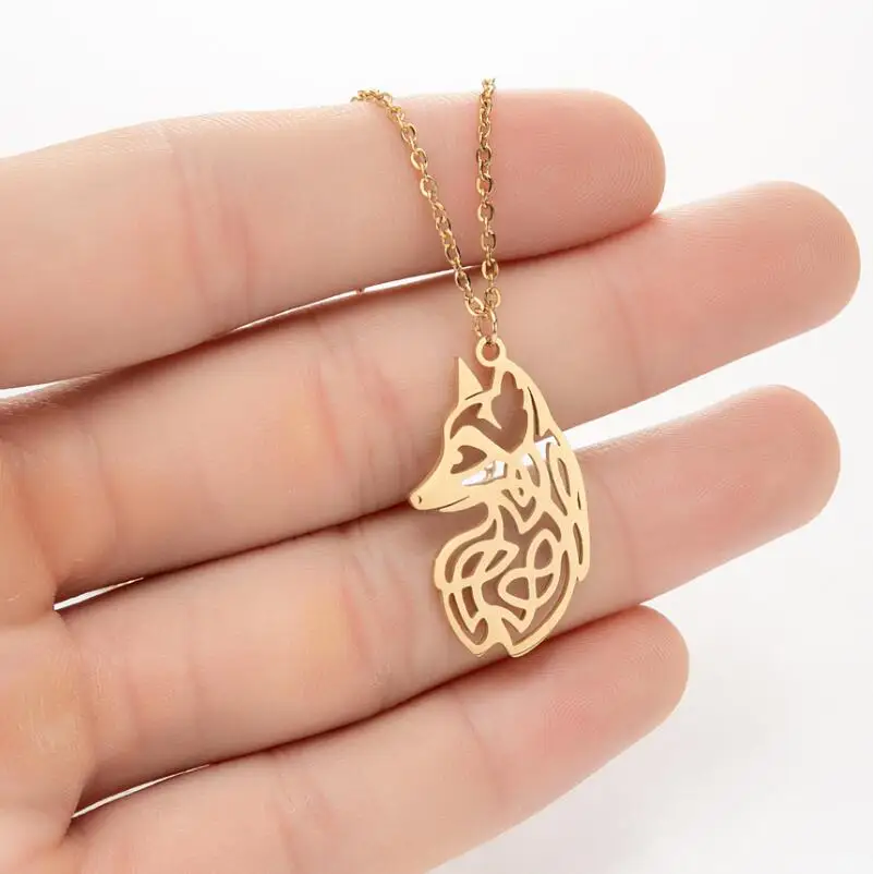 Shuangshuo klassische Halskette mit Wikinger-Fuchs-Anhänger, Edelstahl, hohle Fuchs-Charm-Halskette, süßer Tier-Schmuck für ihr Party-Geschenk