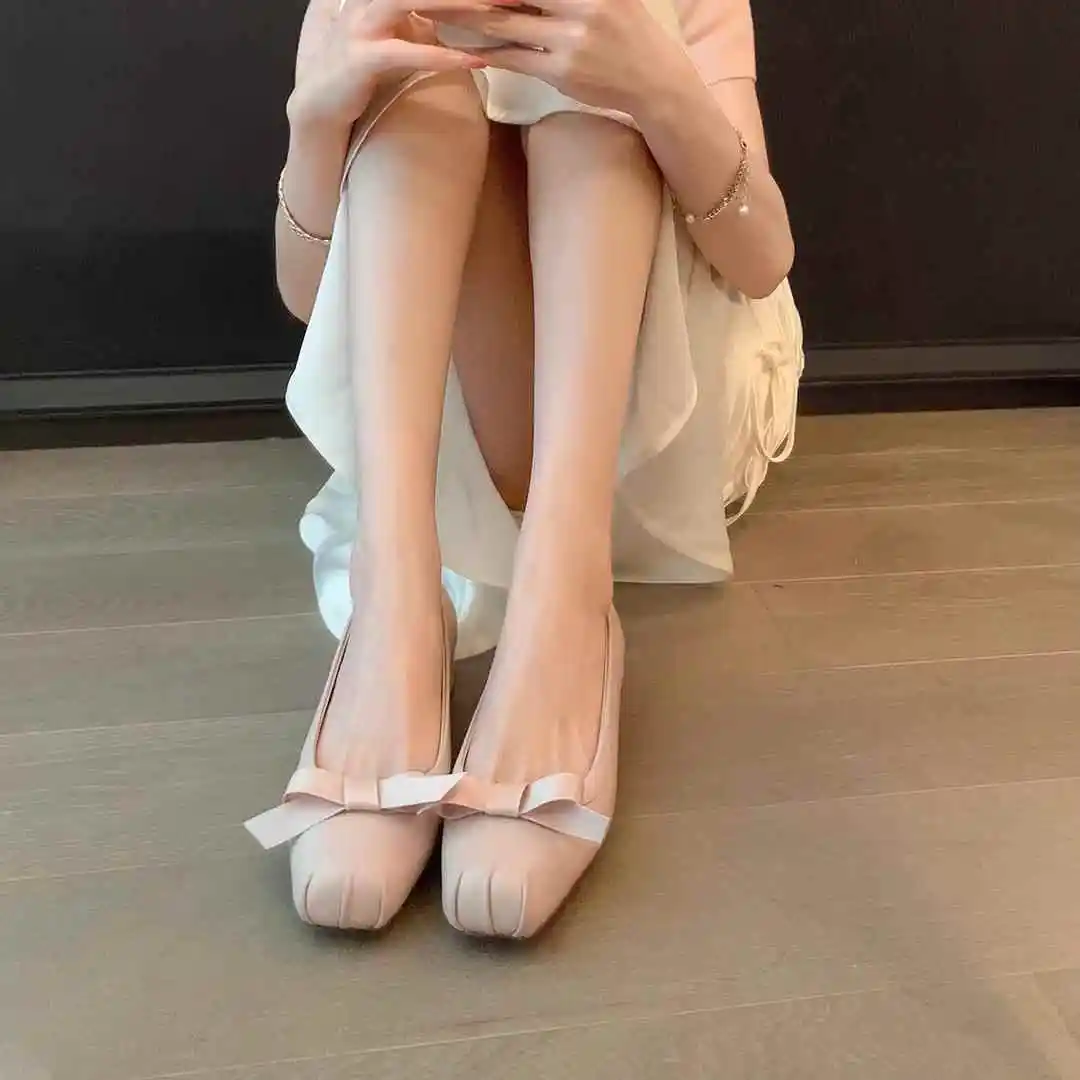 레드 바텀 발레 플랫 슈즈 소녀 가죽 업업 노트 힐 샌들 여성 야외 캠핑 여행 신발 천연 가죽 안창