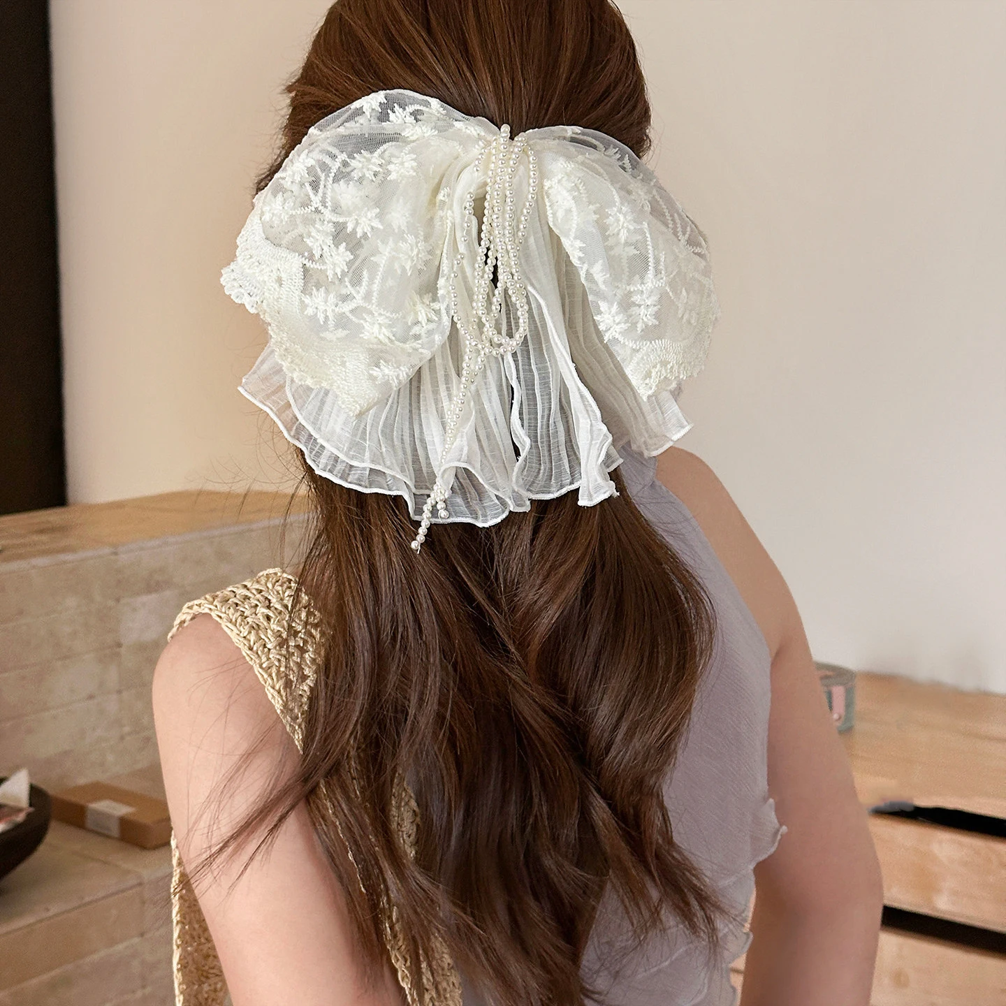 Fermaglio per capelli con fiocco in pizzo, elegante fermaglio a forma di squalo per la parte posteriore della testa, accessorio per capelli di alta gamma. - immagine 2