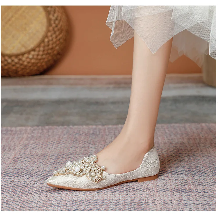 Shoes Women 2023 Designer Beads Wedding  Lace Embroider Flats Woman Ballerina Pointed Toe Pearl Loafers Sneakers Plus Size