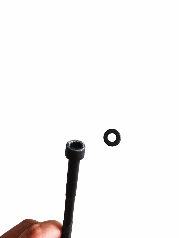 22321-2B000 223212B000 Hyundai I30 Yuedong Langdong Rena Kia K2K3 Furidi Xiuer Jiale Sumai cylinder head screws and bolts