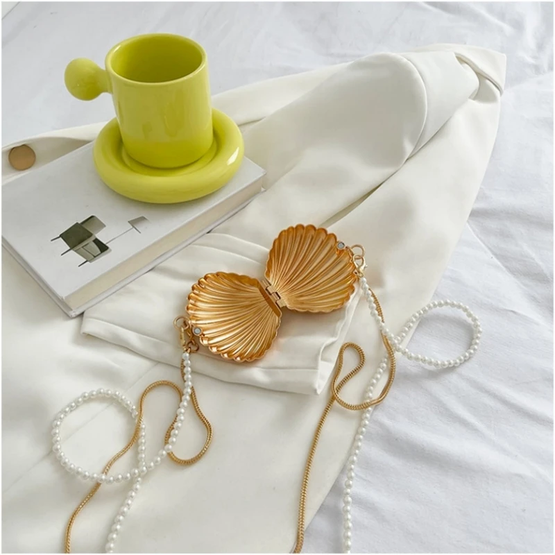 Chic Mini Metal Shell Crossbody Bag Pearl Chain Lightweight Magnetic Closure Detachable Strap Women