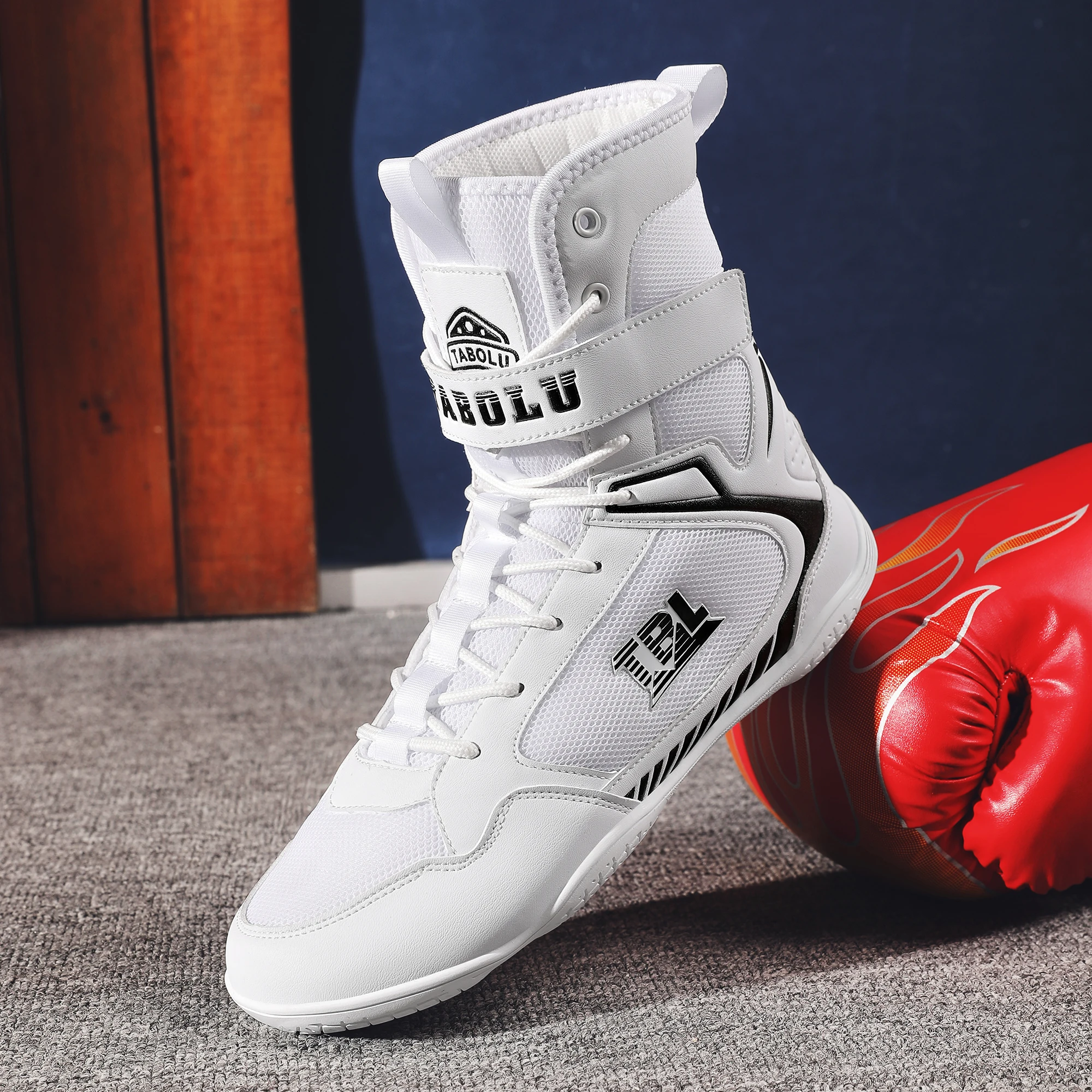 Professional Boxing Shoes Men Top Quality Fighting Wrestling Shoes Breathable Fighting Boxing Wrestling Squats Sneakers 2026