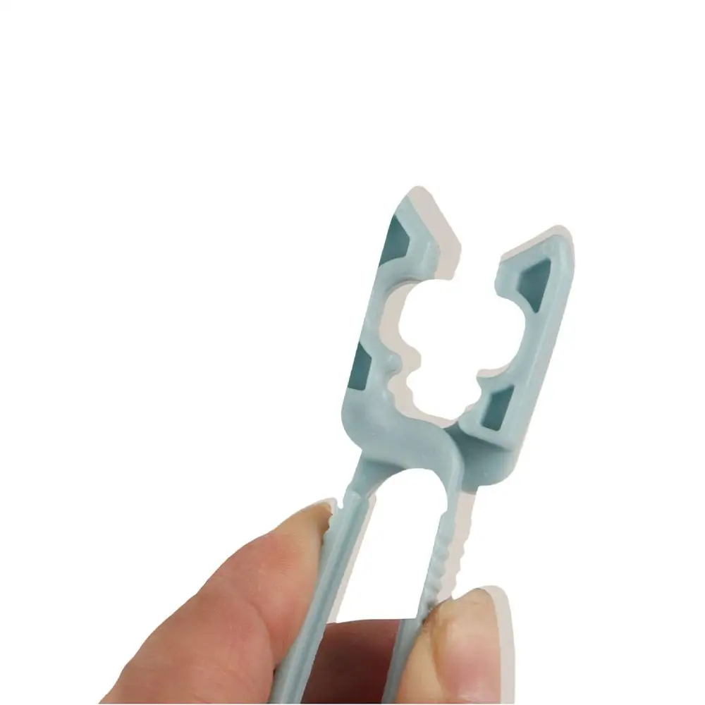 Description Picture 4 of item10 Pcs Portable Plastic Clothes Pegs White/Grey Windproof Washing Pegs Small Clothing Clip for Household