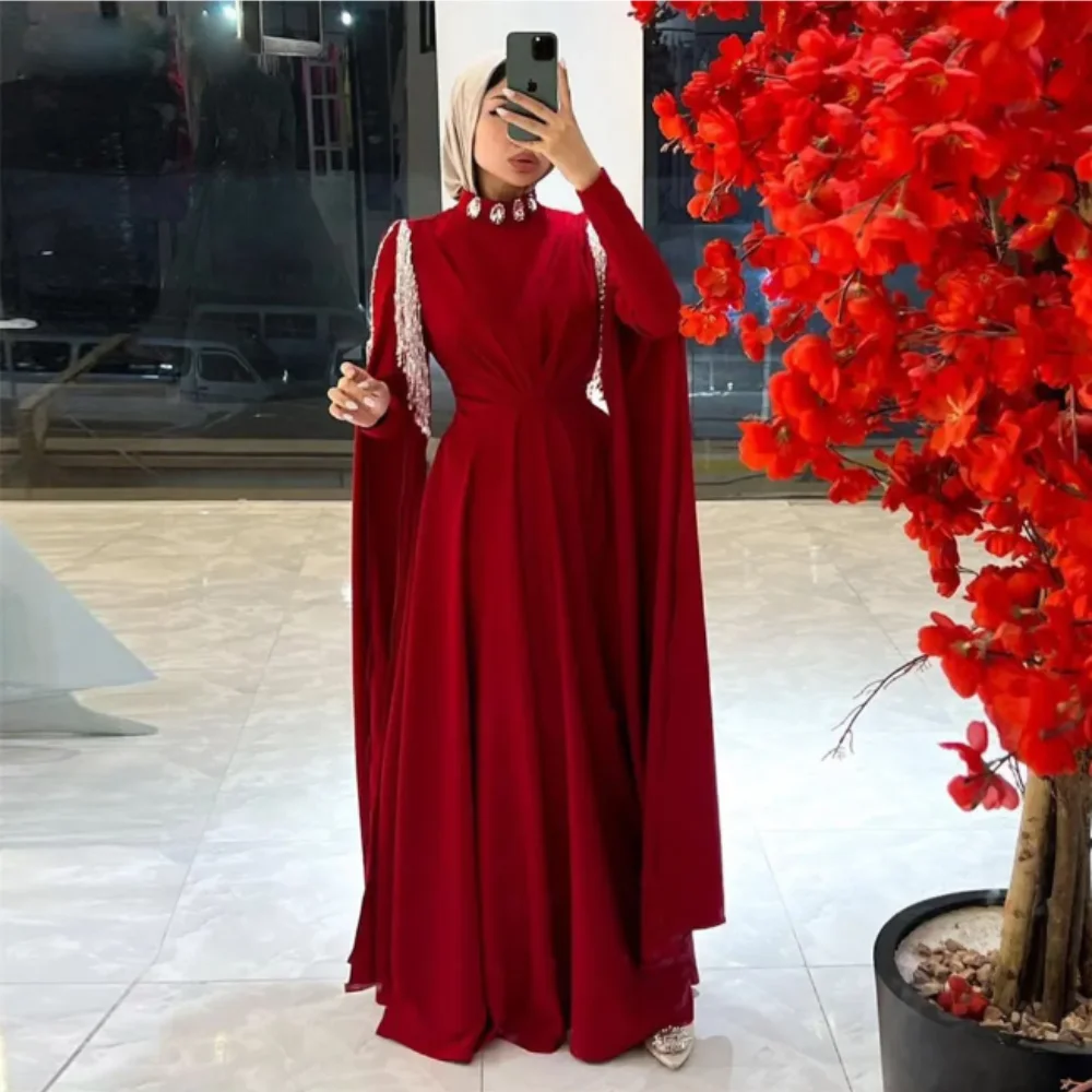 

Simple Red Dubai Muslim Evening Dress Saudi Arabic Party Prom Gowns High Neck Crystals Long Sleeves A-Line Formal Occassion Wear