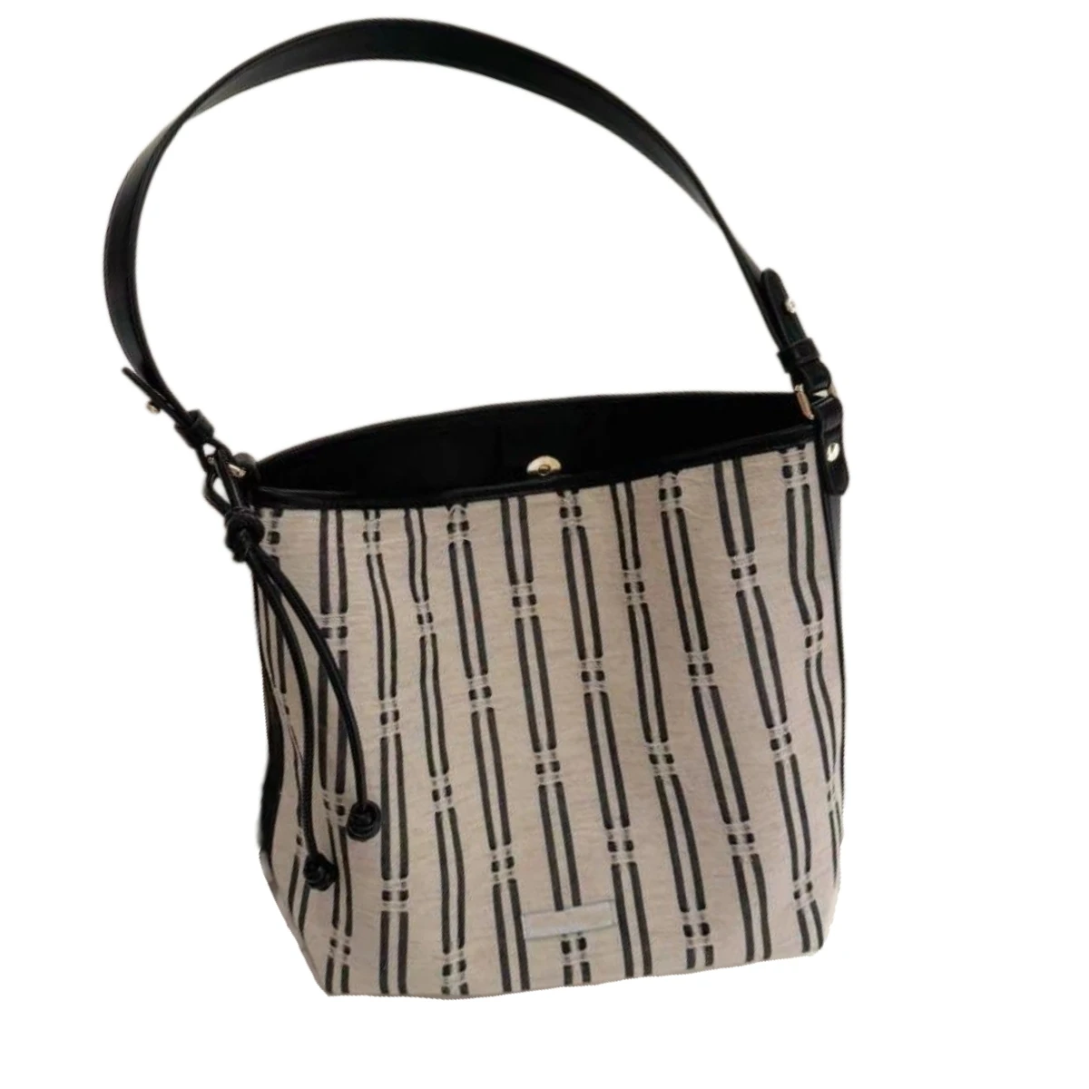 Black Stripe Tote Bag Women Large Capacity Versatile For Shopping Shoulder Bag Ladies Casual Lightweight Commuting Handbag 2025