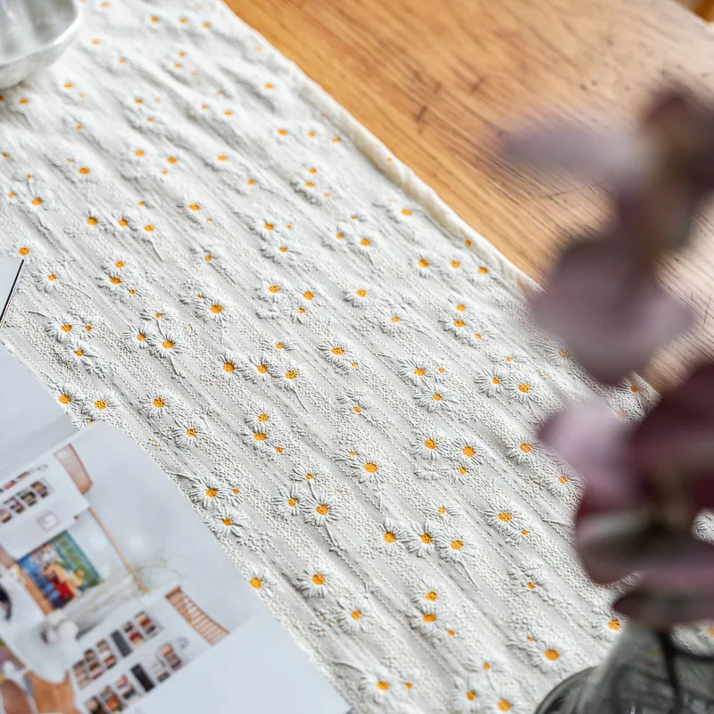 Daisy Tassel Table Runner,Kitchen Dining Table Covering Cloth Home Party Decor for Birthday Wedding Holiday Event Designing 5