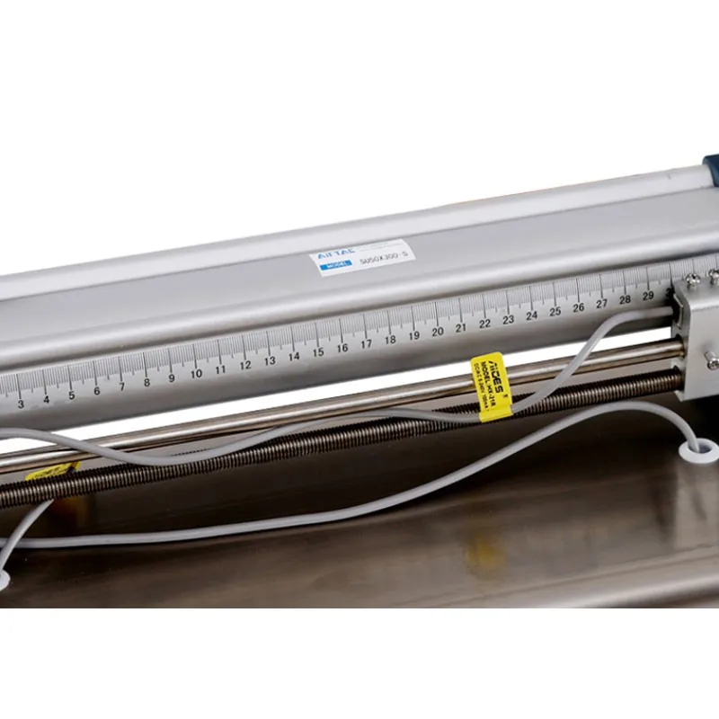 Liquid Filling Machine Piston Filler Water Essential Oil Pneumatic Milk Juice Oil Semi Auto Sauce Device Air Compressor