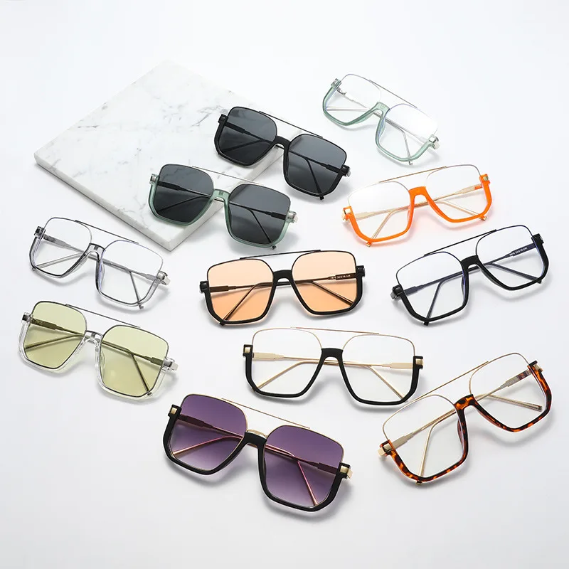 

Солнцезащитные очки в винтажном стиле UV400 для мужчин и женщин, поляризационные солнцезащитные аксессуары в стиле панк, в стиле ретро, в полуметаллической оправе, 2024
