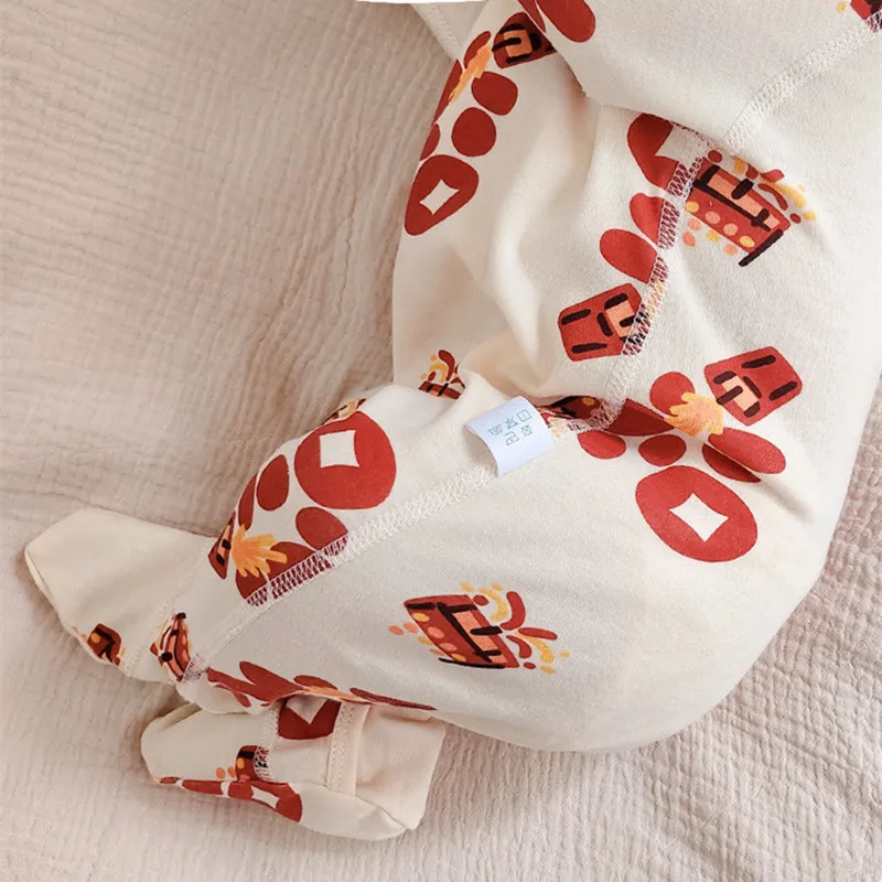 Newborn Jumpsuit Baby Boys Girls Cotton Rompers Infant With Anti-Scratch Glove Boneless Sewing Clothes 0-6 Month
