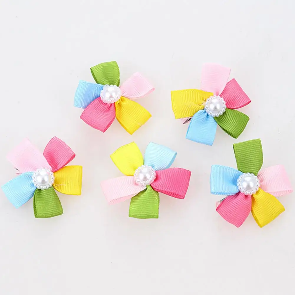 

Stylish Pet Hair Clip Pet Hair Clip Set with Exquisite Faux Pearl Embellishment Fashionable Five Petal Flower Design for Cat