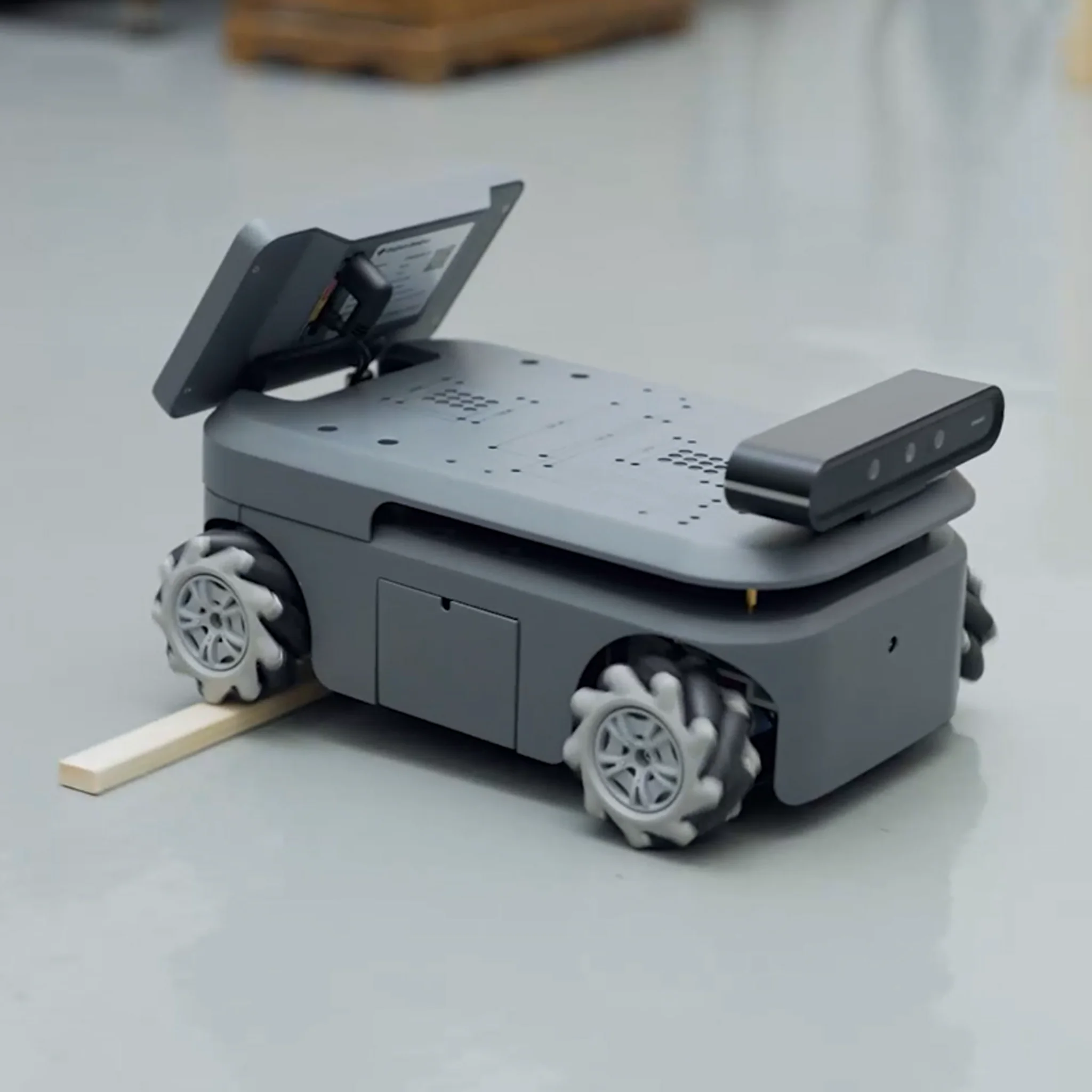 Elephant Robotics MyAGV PI: Robot Mobile Platform Autonomous Navigation Smart 4-Wheel Drive Vehicle (Gamepad Included)