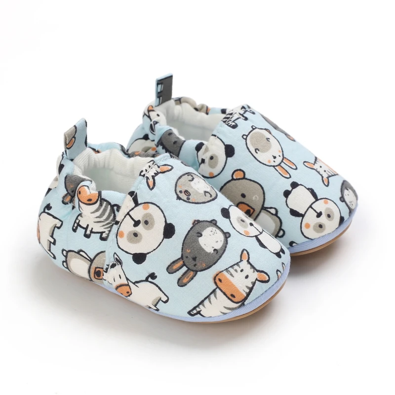 Рисунок 5 - Демисезонная спортивная обувь для новорожденных