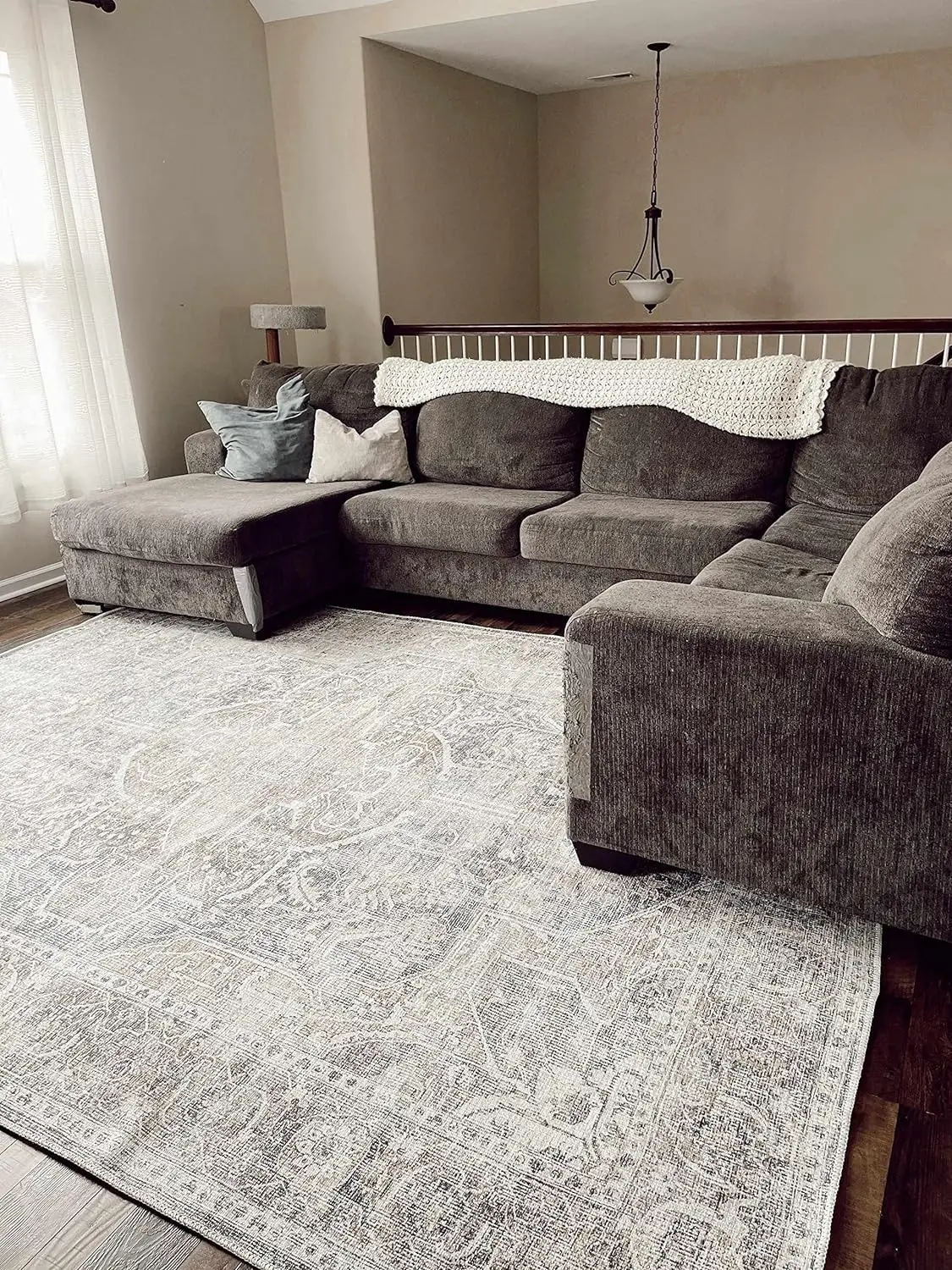 

Living Room Bedroom Area Rug 0.04" Pile Height Machine Washable Vintage Distressed Carpet Traditional Faded