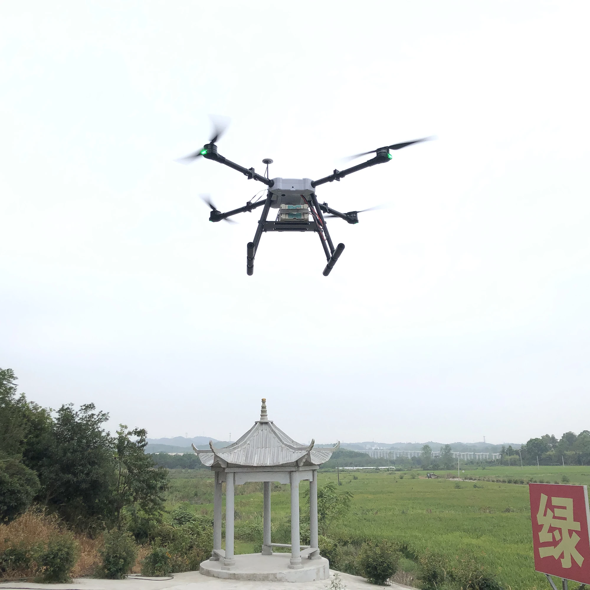 Рисунок 5 - Дрон с двойной камерой V5 + X7 + pro FPV