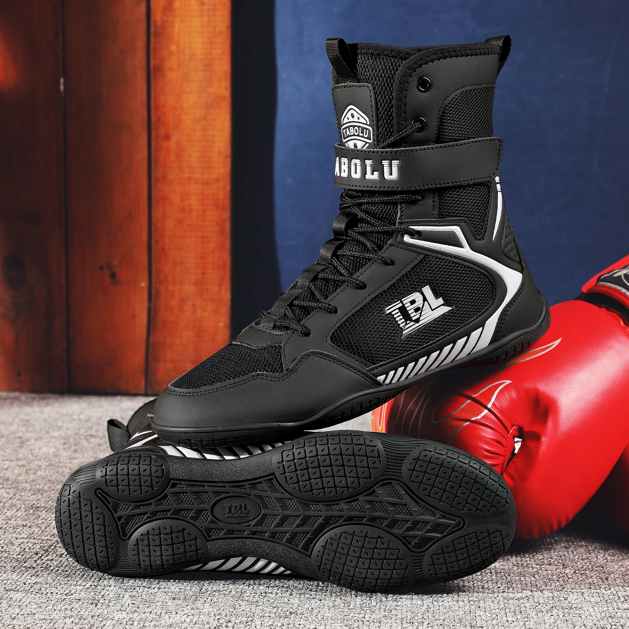 Professional Boxing Shoes Men Top Quality Fighting Wrestling Shoes Breathable Fighting Boxing Wrestling Squats Sneakers 2026