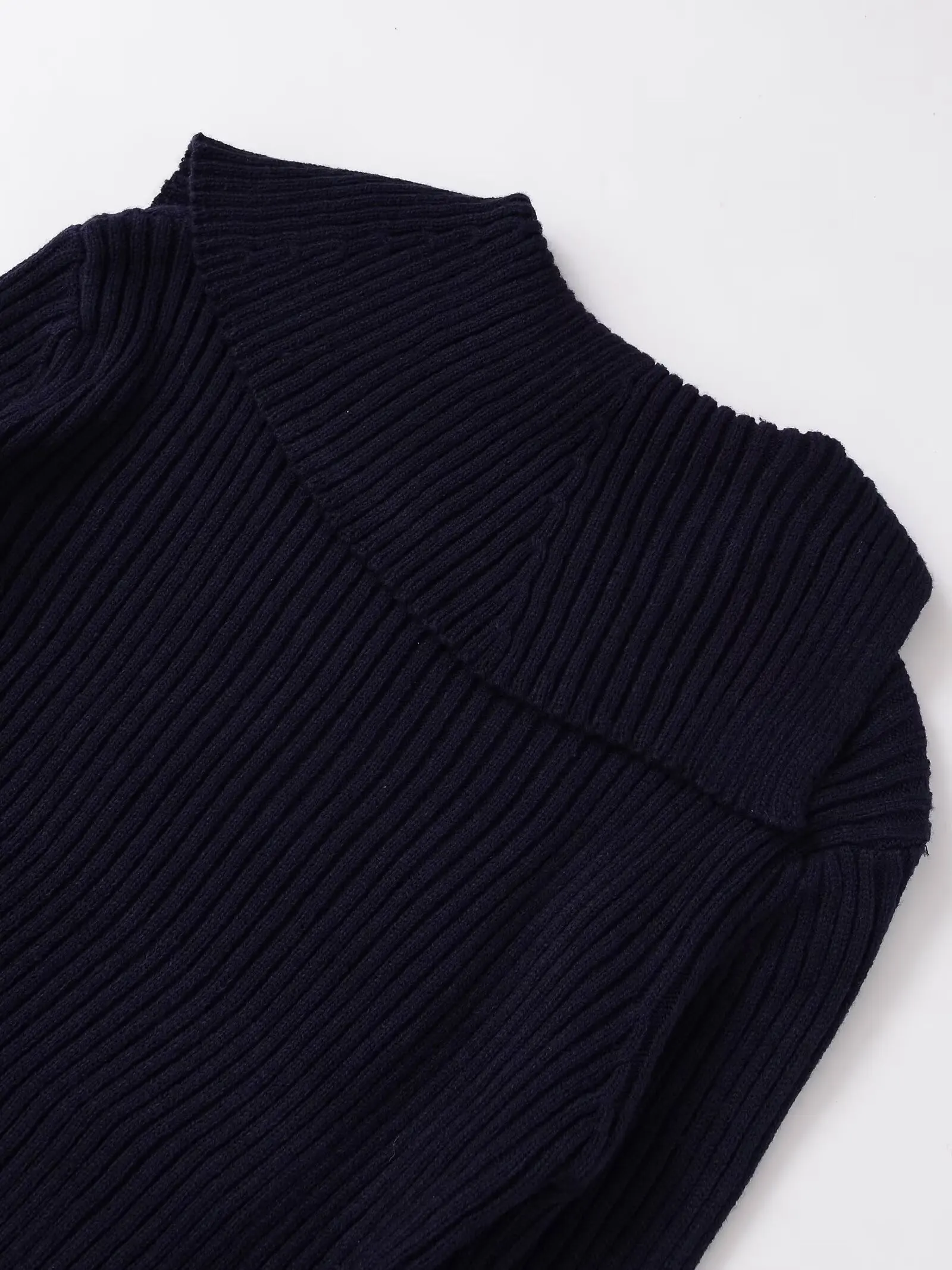 Women Knitted Coat Autumn Fashion Long Sleeve Zipper Knitted Short Jacket Female Elegant Casual New Turn-Down Collar Outerwears