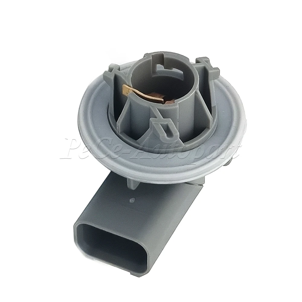 4425186 Brake & Tail Light Holder for Ford Focus MK1 MK2 Light Bulb Socket brake light holder,light holder,lamp holder,light bulb socket