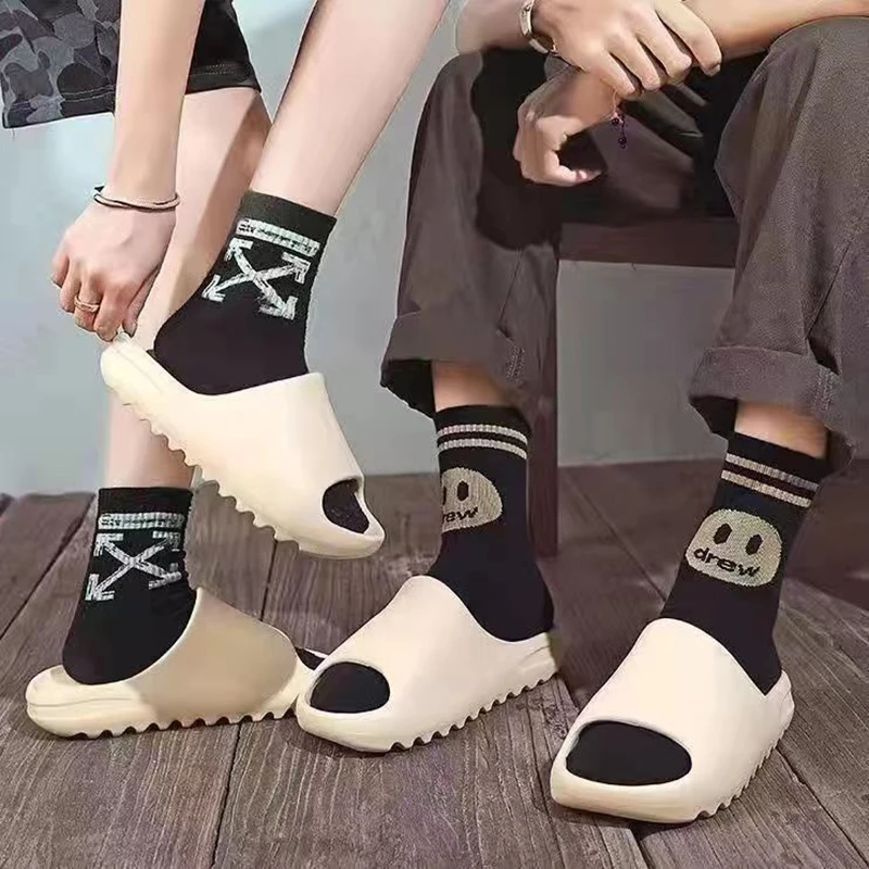 Beach Sandals Summer Sandals Women Slippers Men Slippers Summer Men's Slides Man Women Unisex Indoor Non-slip Casual EVA Garden Sandals Size35-48