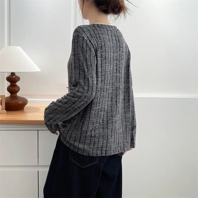 XXXXL Fashion Plus Size Women's T-Shirt 2025 Autumn New Round Neck Jacquard Stripe Long Sleeved Base Top 8068