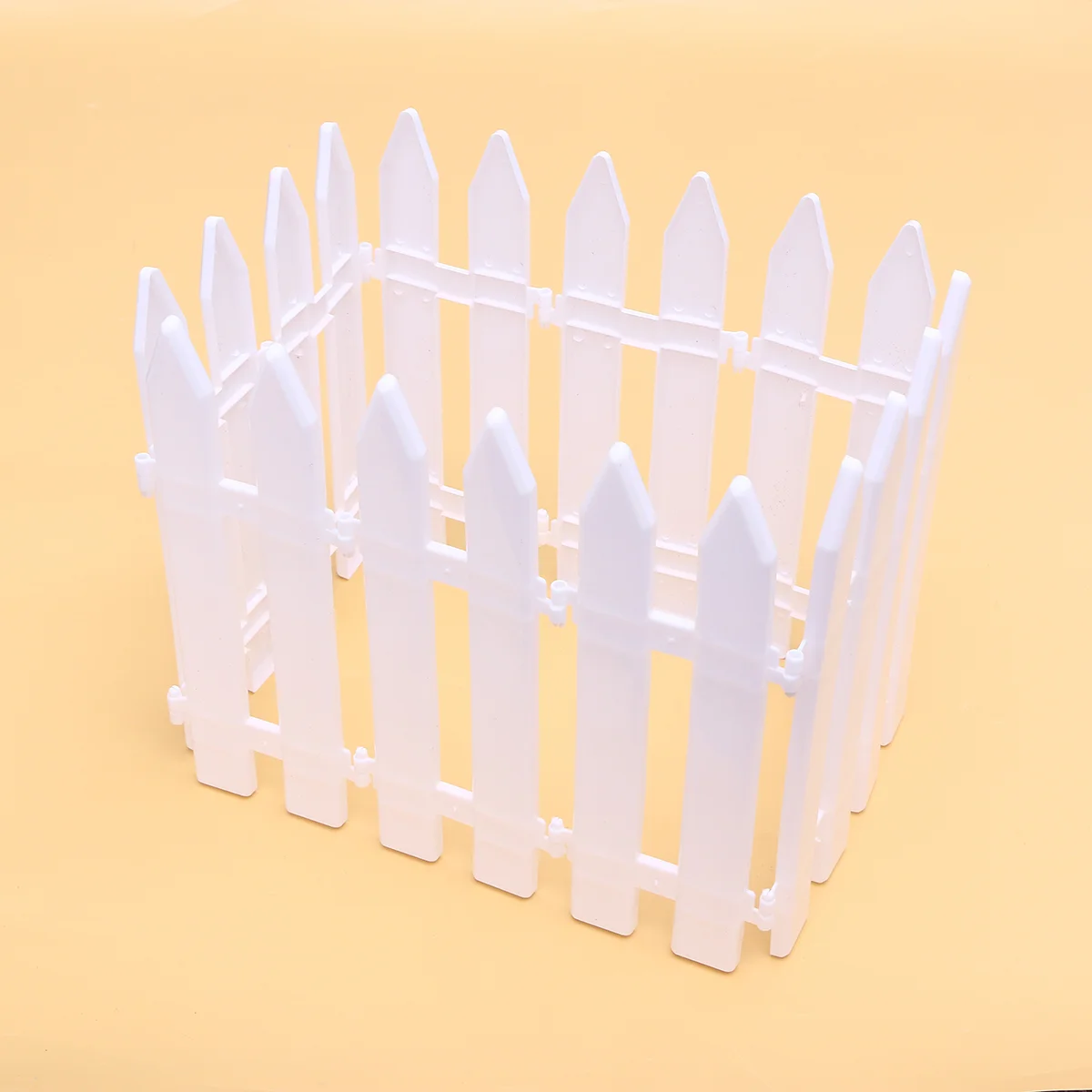 

10pcs Picket Fence Christmas Tree Fence Indoor Christmas Decoration Garden Border Miniature Lawn Fence for Hotel Shopping Mall