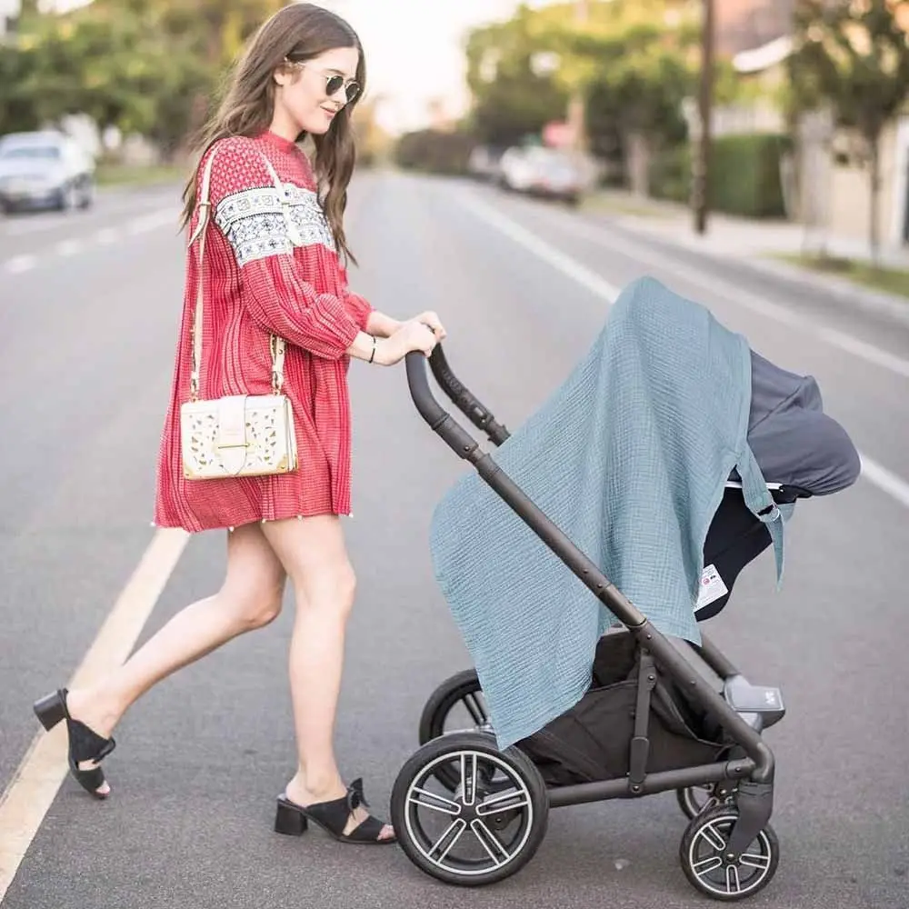 Breathable Cotton Breastfeeding Towel With Pockets Adjustable Strap Breastfeeding Shawl Nursing Cloak Soft Fabric