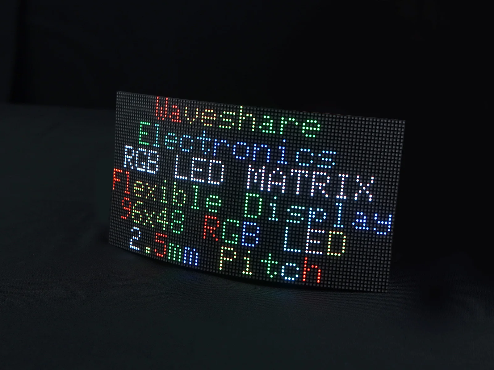Flexível Rgb Full-color Led Matrix Painel Brilho Ajustável Pcb Dobrável 96×48 Pixels 25 Milímetros Pitch