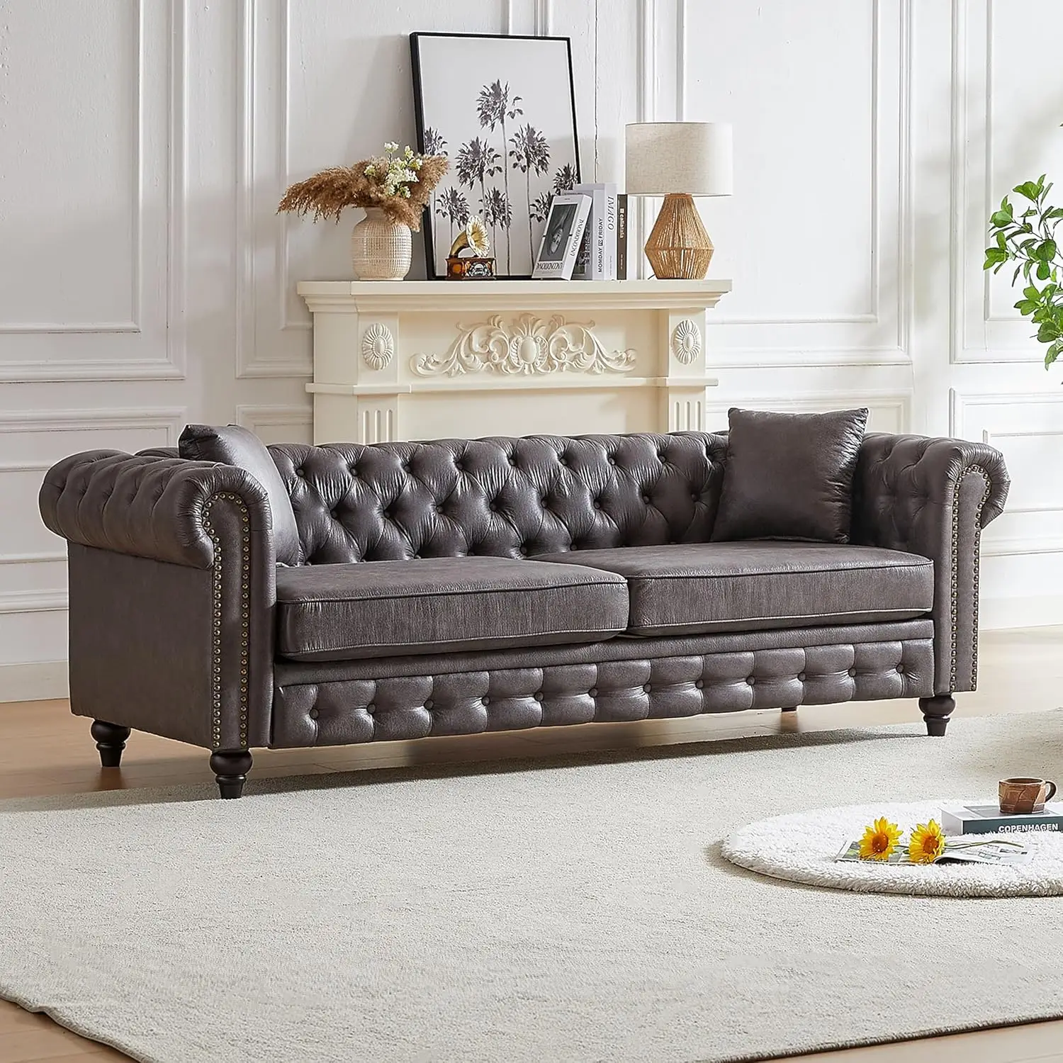Ljustra Chesterfield Sofa