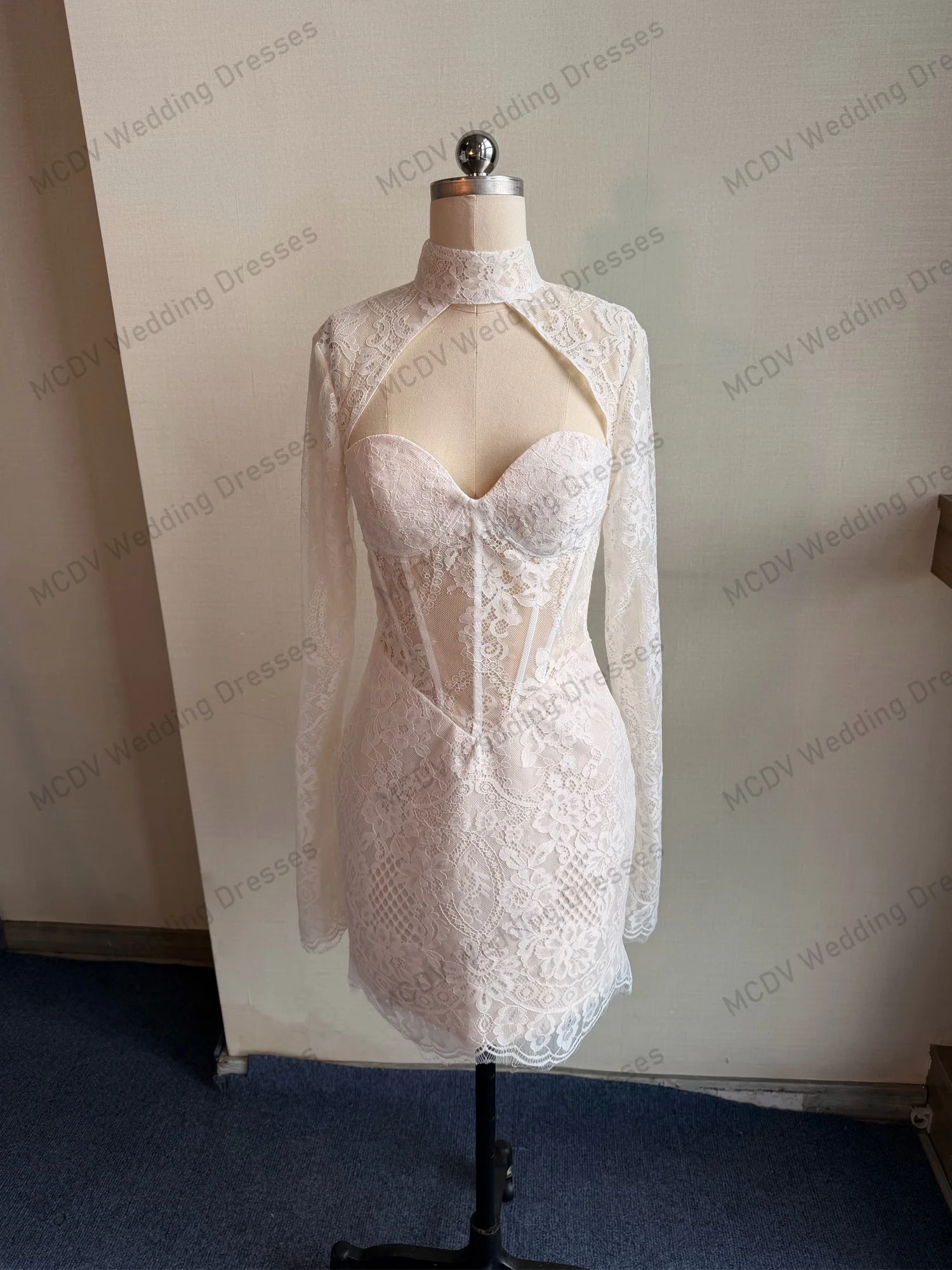 Mini Civil Wedding Dresses High Neck Full Sleeve Backless Short Bride Party Gowns Straight платье свадебное короткое Customized