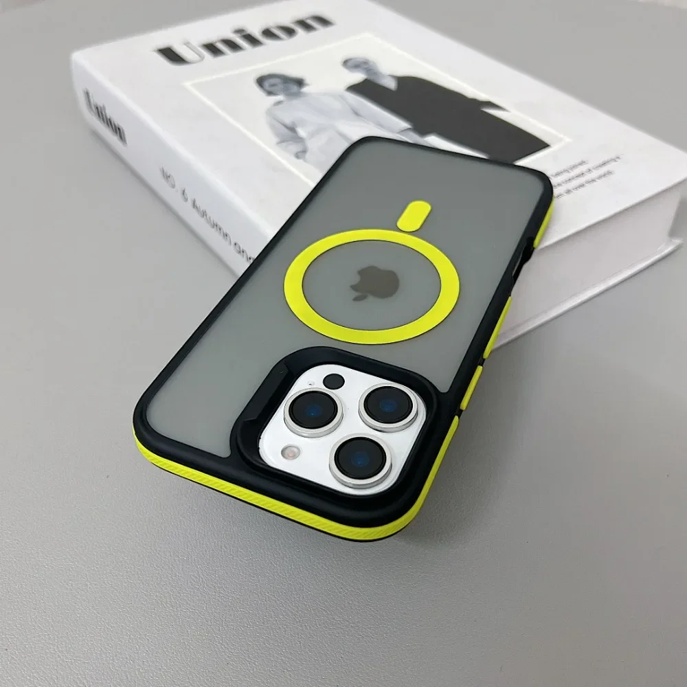 כיסוי מגנטי בצבע מט איכותי ושקוף לאייפון 11 12 13 14 15 16 ProMax Magsafe עם טעינה אלחוטית