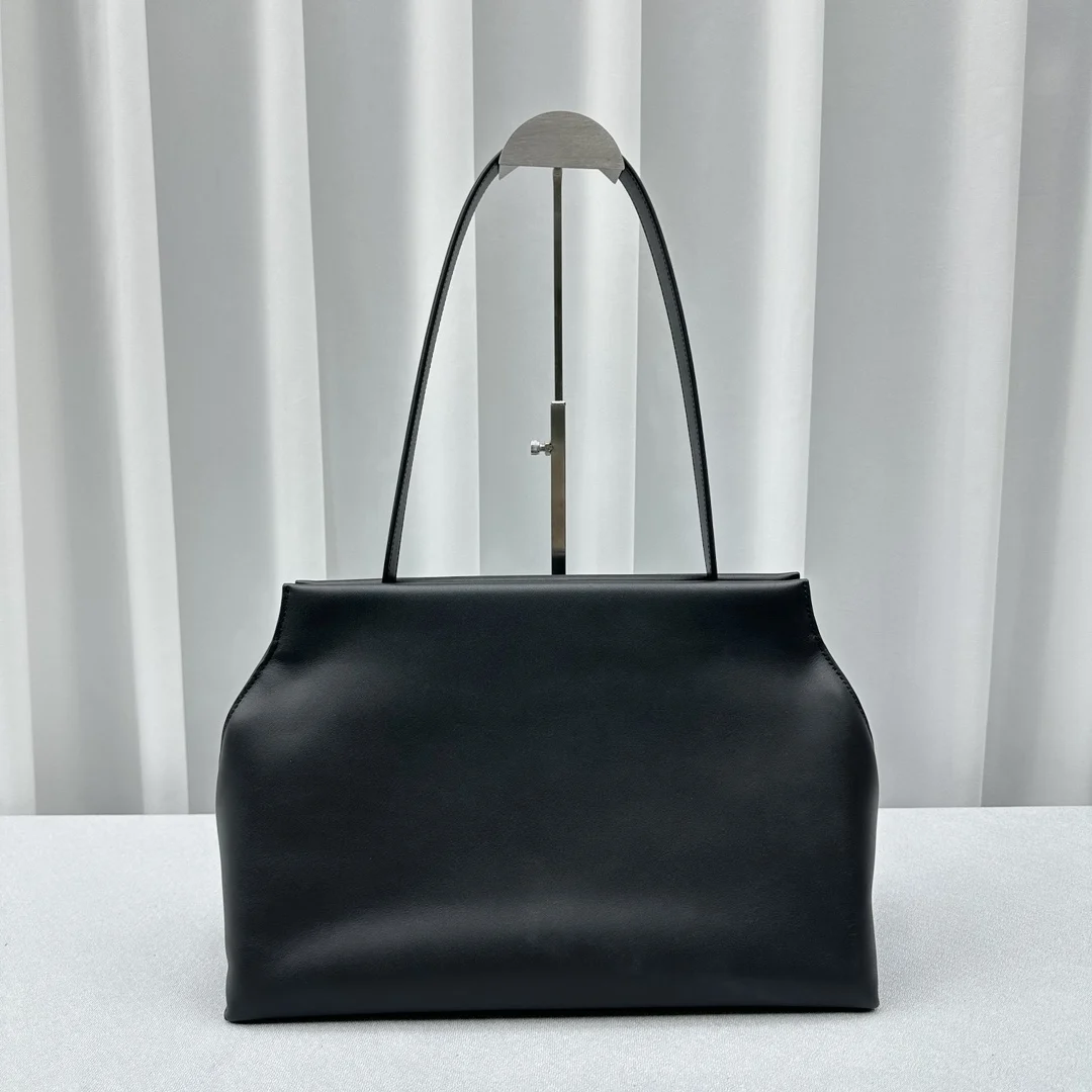 

8584 Fashion Simple Style Handbag 5957