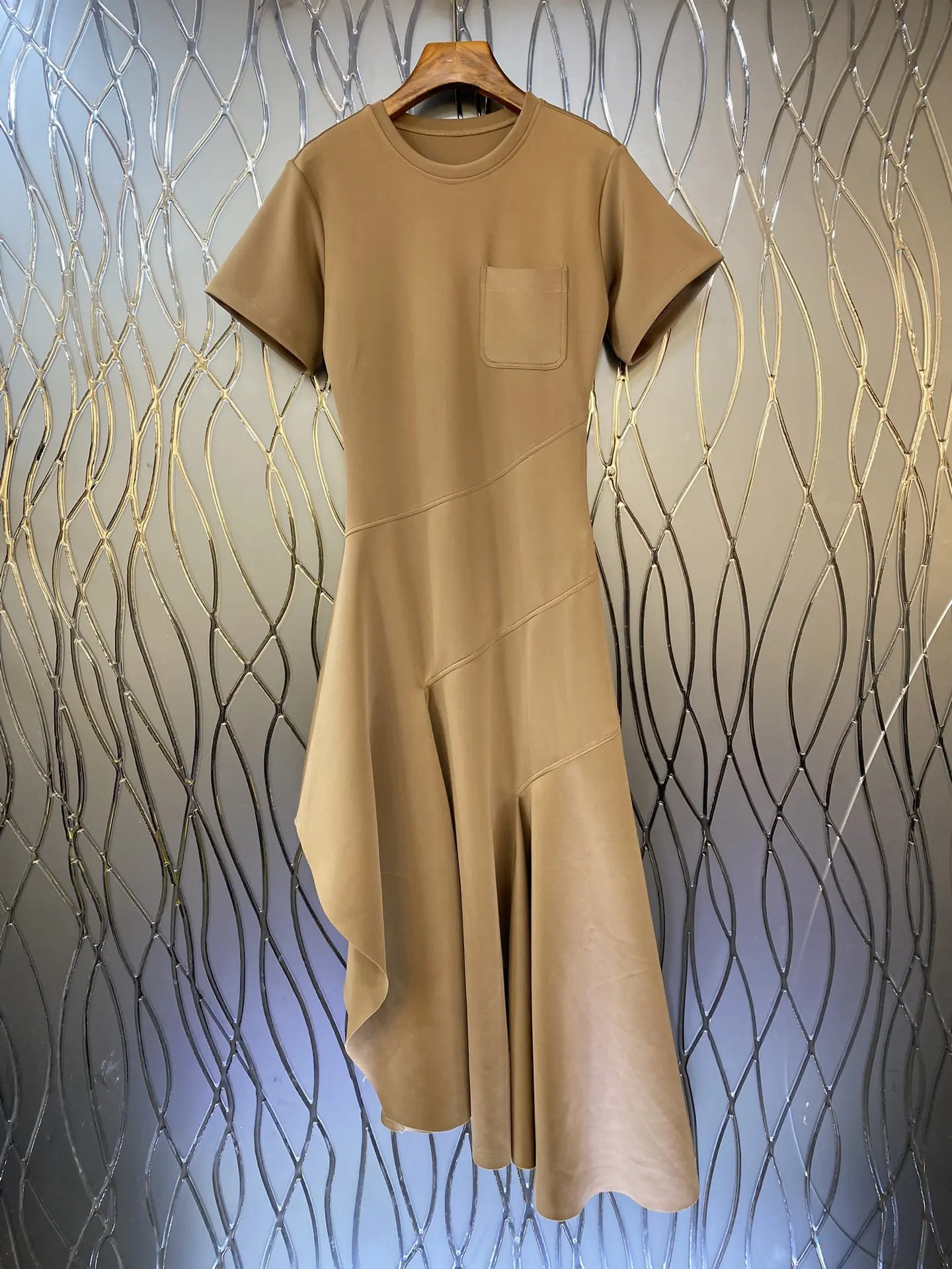 

The new dresses are great for commuting and dating and the hemlines great on the top