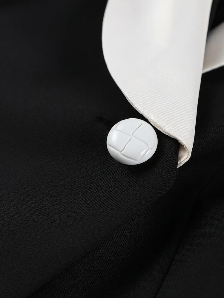 Kurzärmliges Tailliertes Oberteil mit Minirock-Set für Damen, Elegante Paneel-Revers-Slim-Fit-Bluse mit Minirock, Frühlings-Neuheiten für Damen – Detail 7
