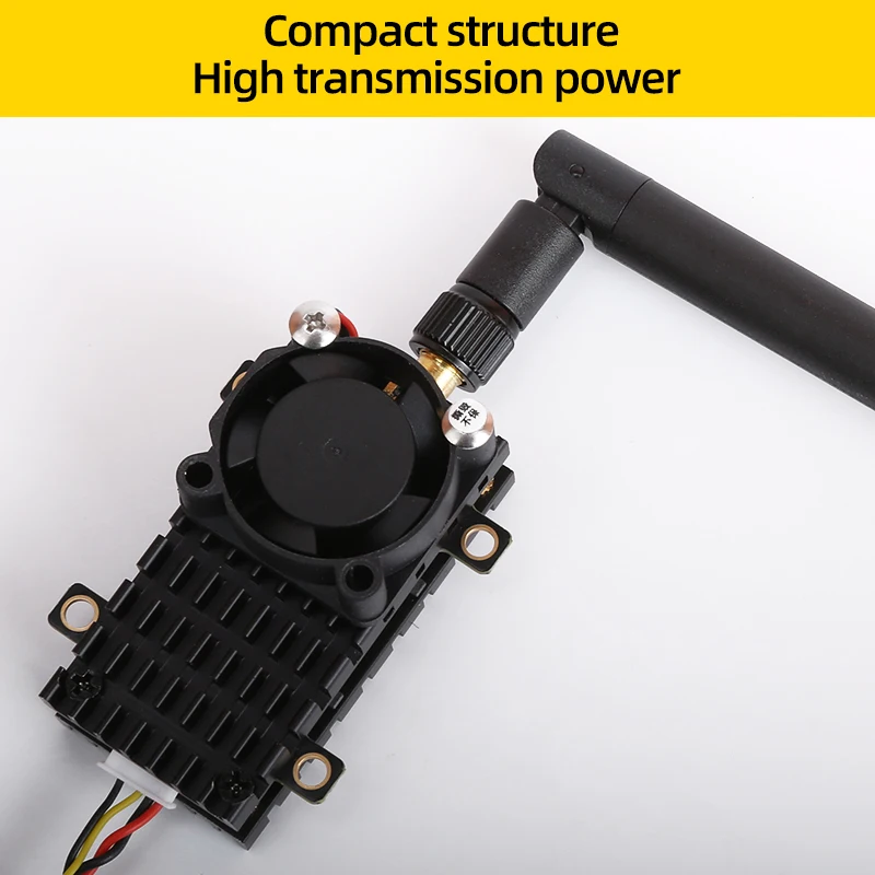 Version simplifiée de l'émetteur vidéo 5.8GHz 2W FPV pour drone, sans ventilateur, compact et léger.