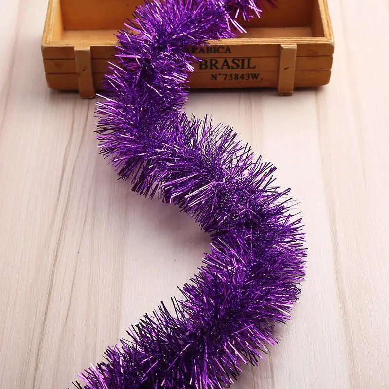 thumbnail image 1 of Guirnalda de cinta de oropel de aluminio de 2 m para decoración navideña, cinta para envolver árboles de Navidad, adornos navideños para fiesta de cumpleaños de Año Nuevo, 1 of 5