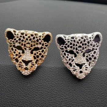 Diamond Leopard Car Air Purifier Interior Decoration Aromatic Diffuser Vent Clip Solid Perfume Flashing Car Pendant