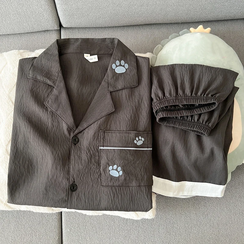 자수 패턴 남성 여름 신상 파자마 세트 한국 스타일 캐주얼 귀여운 2PCS 남성 라운지웨어 홈웨어 패션 부드러운 잠옷