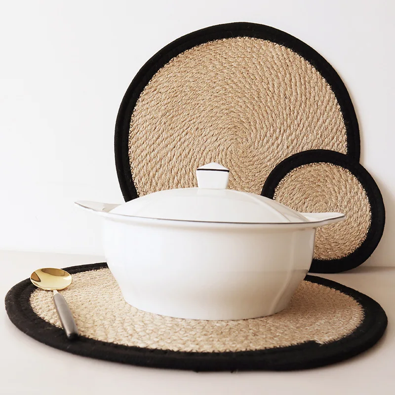 

Simple Home Woven Placemat Cotton Cord with Linen Grass Double Patchwork Table Insulation Mat