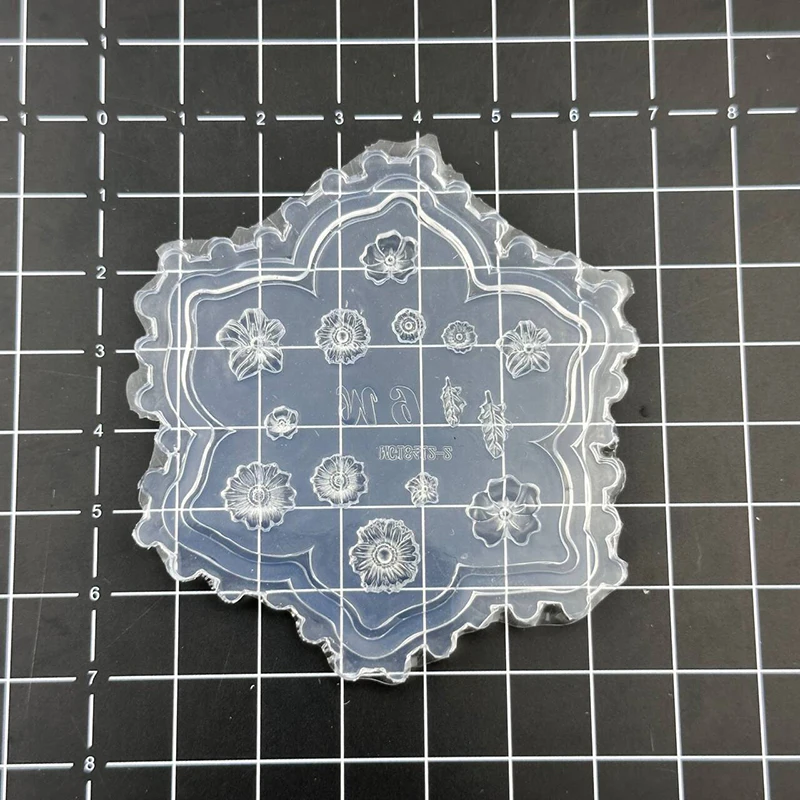 새로운 3D 실리콘 꽃 잎 나비 디자인 네일 아트 조각 템플릿 네일 몰드 매니큐어 도구 장식 선물