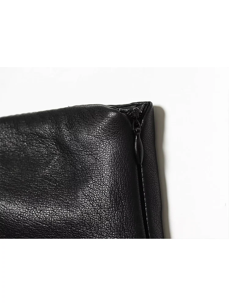 Winter New Women Faux Leather Shorts Fashion High Waist Vintage Zipper Mini Shorts Streetwear Female Solid Casual PU Shorts