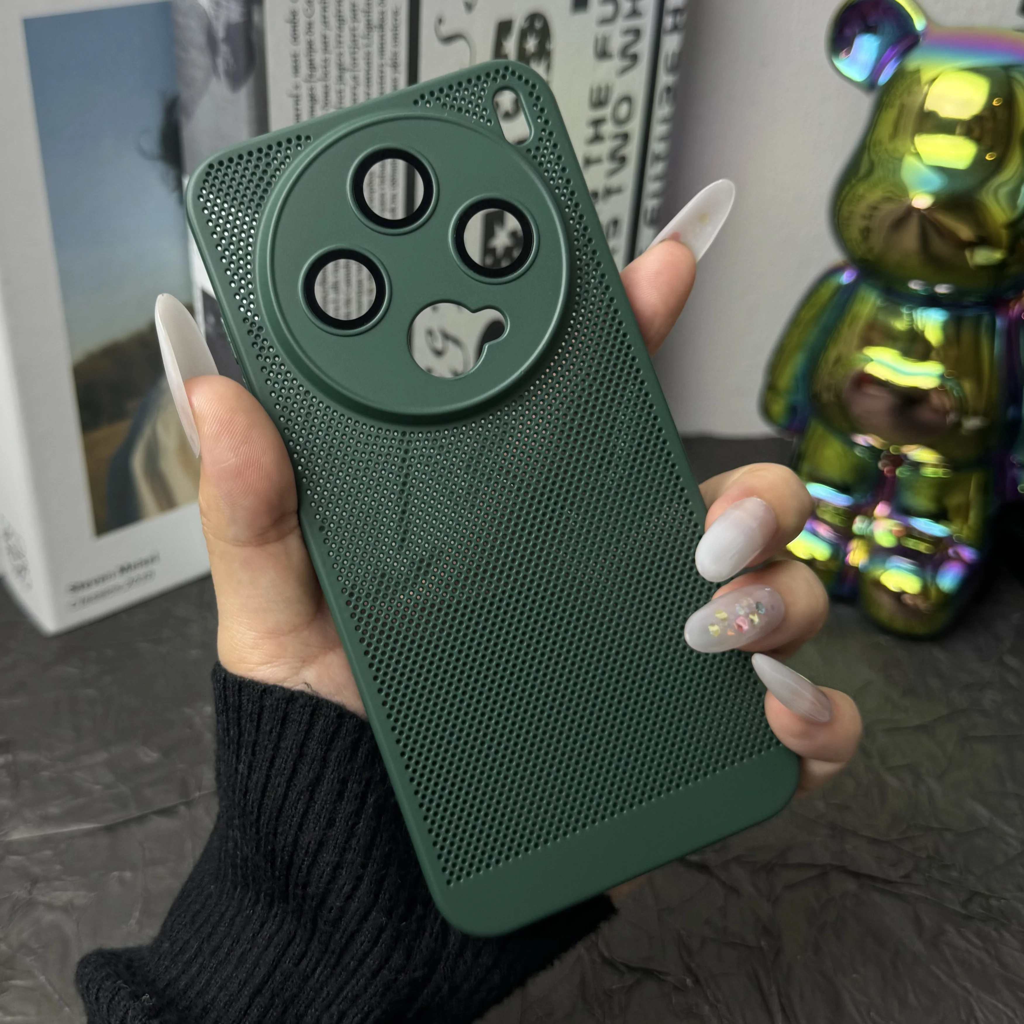Ultra Thin Breathable Heat Dissipation Case with Camera Film Protection
