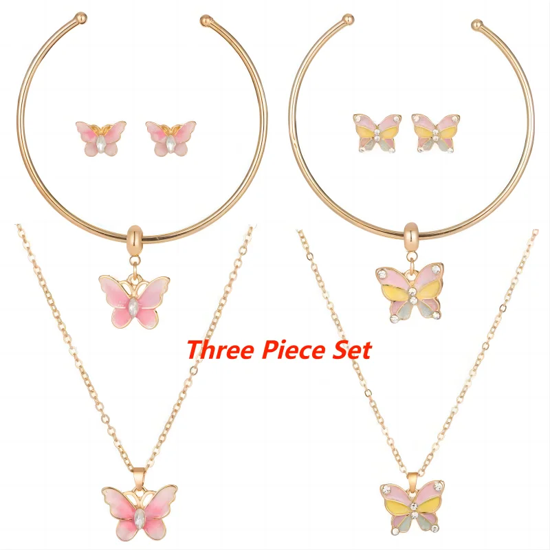

2023 New Earstuds, Bracelets, Necklaces, and Women's Jewelry Set, featuring a unique design of a fresh girl style paired