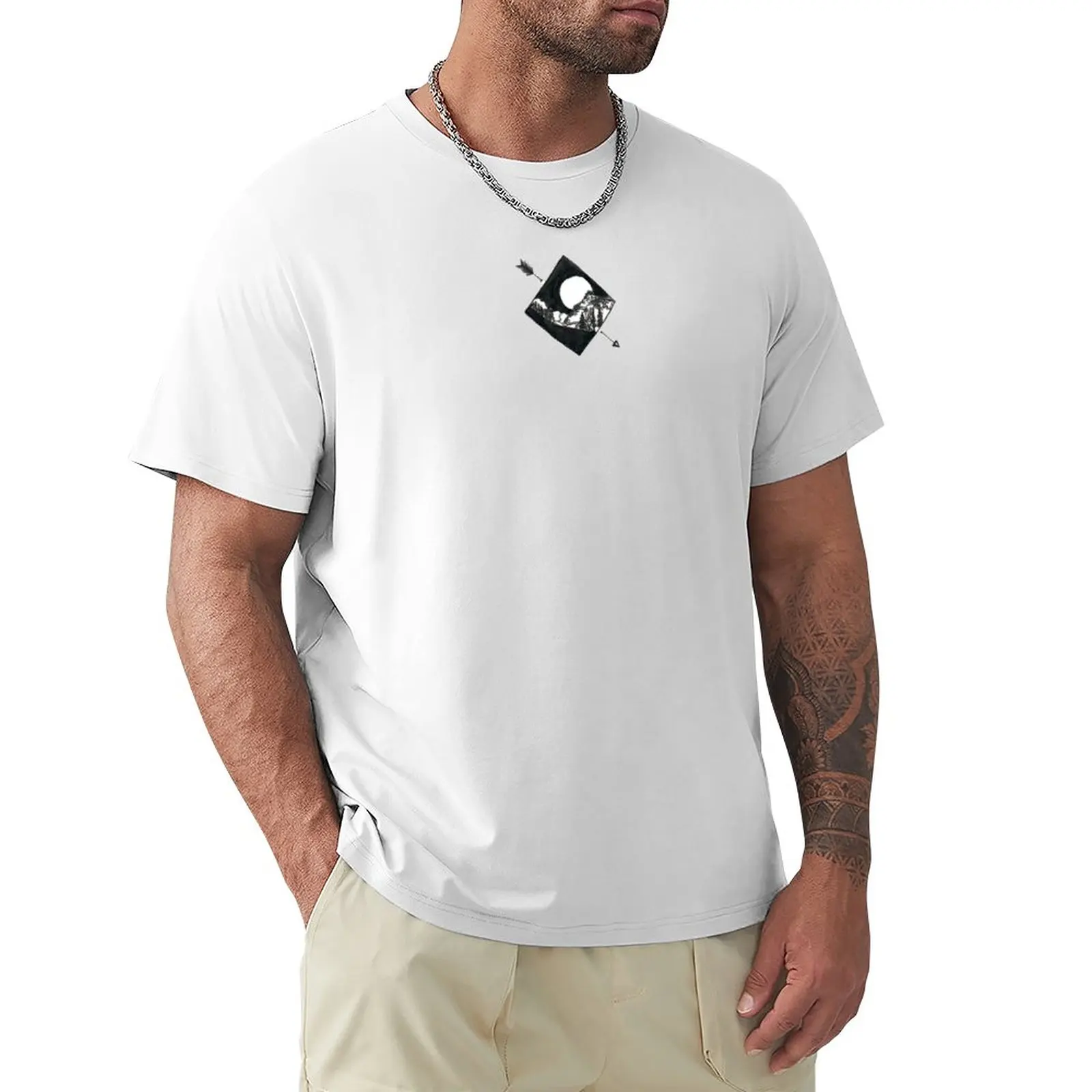 

moon over mountain T-Shirt Short sleeve tee korean fashion quick drying plain t shirts men