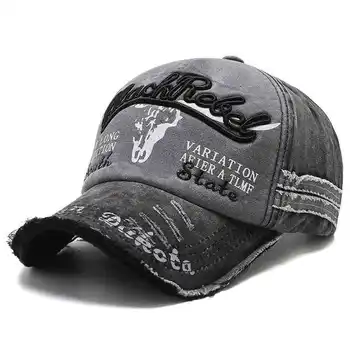 Men’s Bull Head Embroidered Hat 1