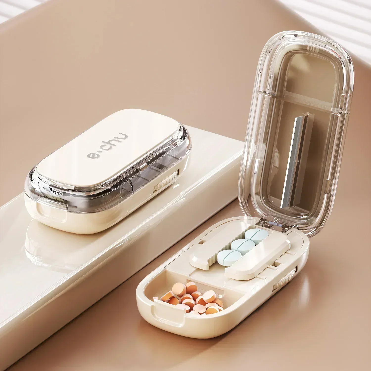 Quartering Pill Cutter Storage Box Portable Drug Tablet Medicine Dustproof thumbnail 1